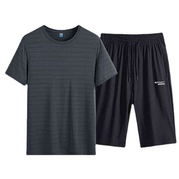 middle aged men's summer running suit 2021 new dad clothes ice silk short sleeved t-shirt middle-aged and elderly sportswear, Gray
middle aged men's summer running suit 2021 new dad clothes ice silk short sleeved t-shirt middle-aged and elderly sportswear, Gray