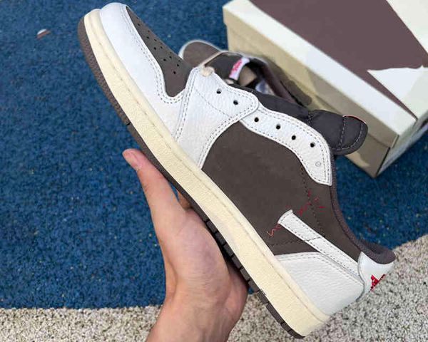 shoes running reverse mocha ts 1s low og sp 1 mens color white brown beige khaki university sneakers cd4487-100
shoes running reverse mocha ts 1s low og sp 1 mens color white brown beige khaki university sneakers cd4487-100