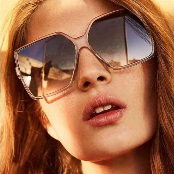 gg designer cycle fashion cc sunglasses for woman mens super large frame plane net red woman round face thin trendy man big square street gl, White;black
gg designer cycle fashion cc sunglasses for woman mens super large frame plane net red woman round face thin trendy man big square street gl, White;black
