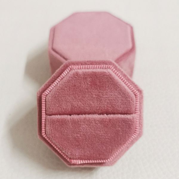 2022 new pink display gift box for ring earring jewelry velvet case holder packaging storage of jewellery moonso pink vevlet box 5pcs cx2204
2022 new pink display gift box for ring earring jewelry velvet case holder packaging storage of jewellery moonso pink vevlet box 5pcs cx2204