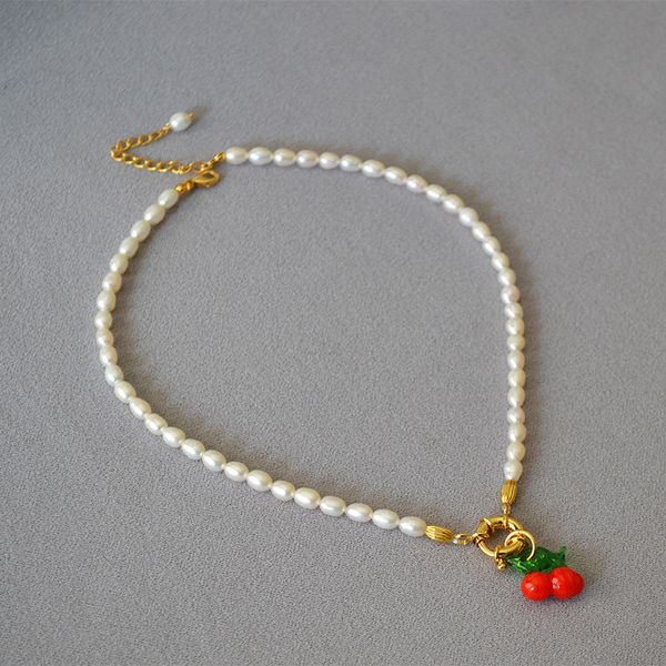water rice pearl sweet cool cherry pendant with a sense of minority design short necklace clavicle chain female, Silver
water rice pearl sweet cool cherry pendant with a sense of minority design short necklace clavicle chain female, Silver