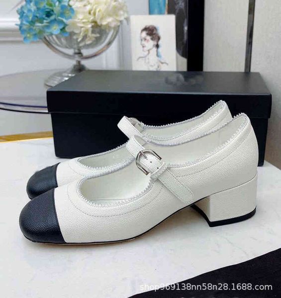 slippers summer fashion sweet square head cowhide thick heel middle belt buckle princess mary jane single shoes women, Black
slippers summer fashion sweet square head cowhide thick heel middle belt buckle princess mary jane single shoes women, Black