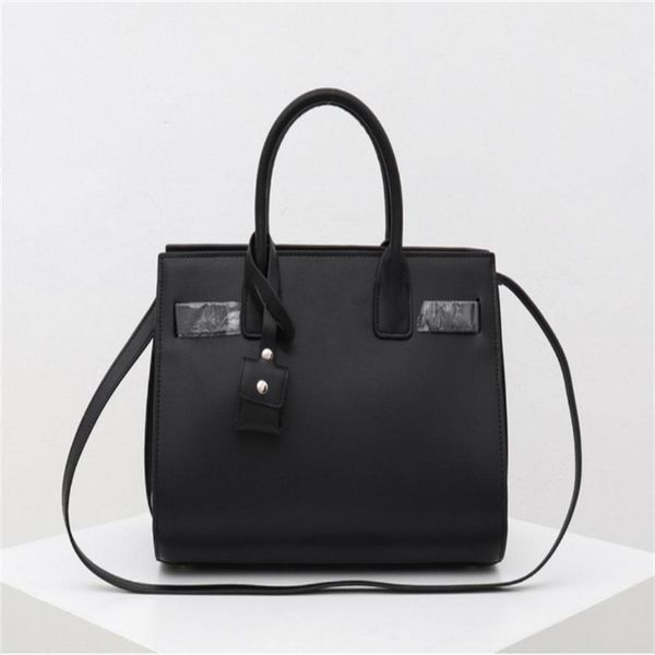 designer bag cowhide organ bag messenger handbag large capacity simple briefcase women's shoulder bags
designer bag cowhide organ bag messenger handbag large capacity simple briefcase women's shoulder bags
