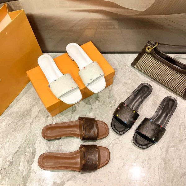 luxury designer scuffs slipper nice summer sandals beach slide slippers ladies knitting loafers floral color with box, Black
luxury designer scuffs slipper nice summer sandals beach slide slippers ladies knitting loafers floral color with box, Black