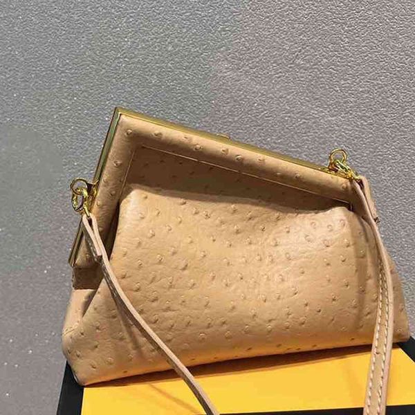 shoulder bag summer bags for women lady designer handbags tote black ladies messenger bags fashion crossbody bag classic purses wallets 
shoulder bag summer bags for women lady designer handbags tote black ladies messenger bags fashion crossbody bag classic purses wallets