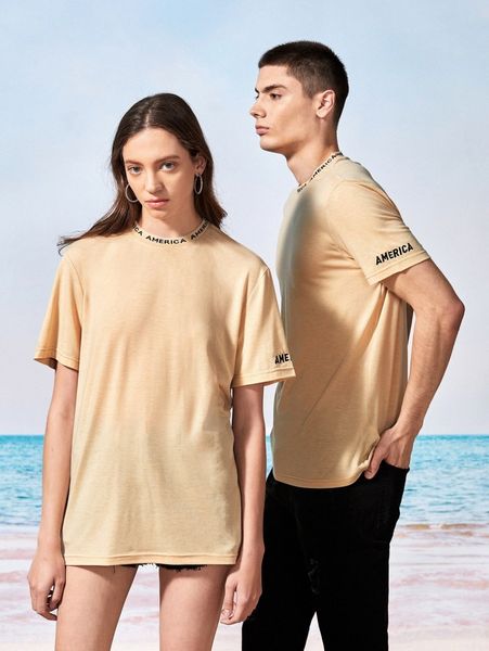 1pc letter embroidery tee 23da#, White;black
1pc letter embroidery tee 23da#, White;black