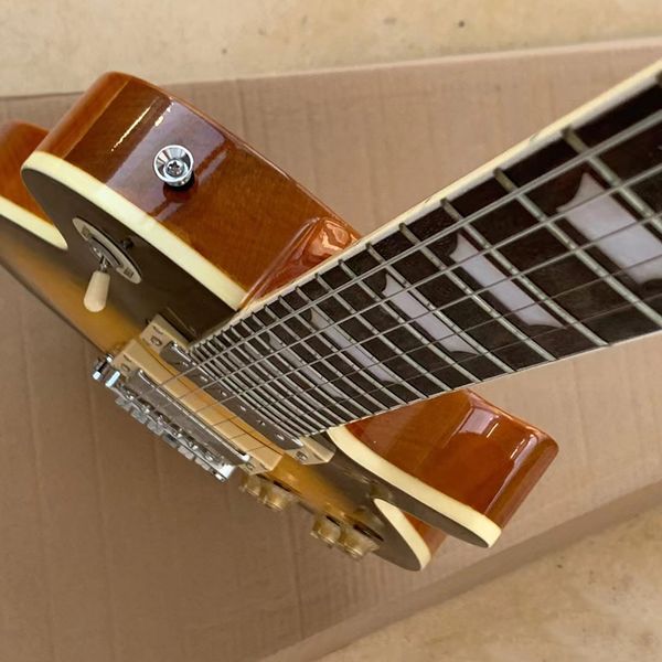 2022classic brand electric guitar bright surface quality accessories moving timbre delivery to home
2022classic brand electric guitar bright surface quality accessories moving timbre delivery to home