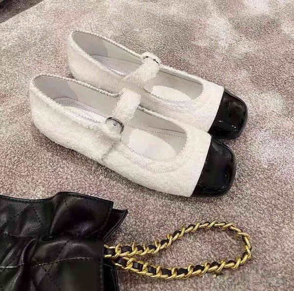 sandals spring xiaoxiang style the same original comfortable temperament light mouth flat bottom color matching woolen women's single s, Black
sandals spring xiaoxiang style the same original comfortable temperament light mouth flat bottom color matching woolen women's single s, Black