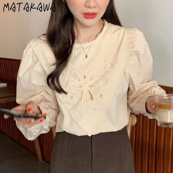 loose puff sleeve shirt female korea chic retro round neck women blouses hemming button heavy embroidery blusas 210506, White
loose puff sleeve shirt female korea chic retro round neck women blouses hemming button heavy embroidery blusas 210506, White