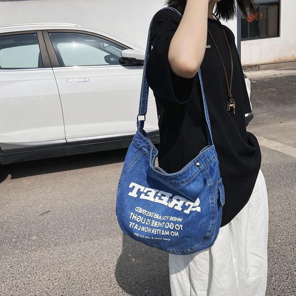 designer bags denim canvas women's 2022 new fashion versatile large capacity letter tote college student class messenger
designer bags denim canvas women's 2022 new fashion versatile large capacity letter tote college student class messenger