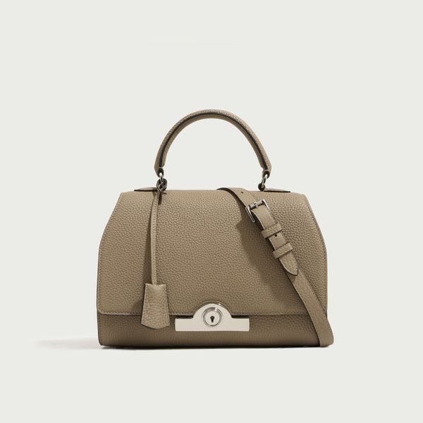 circular backpack bag designer for women shoulder business fashion crossbody handbags designers lady bucket purse hobo tote bags flap with f
circular backpack bag designer for women shoulder business fashion crossbody handbags designers lady bucket purse hobo tote bags flap with f