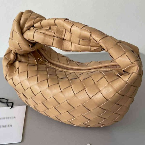 designer handbags sheepskin venetas bottegas mini jodie knotted bag satchel cloud dumpling leather hand-held women's woven armpit cz
designer handbags sheepskin venetas bottegas mini jodie knotted bag satchel cloud dumpling leather hand-held women's woven armpit cz