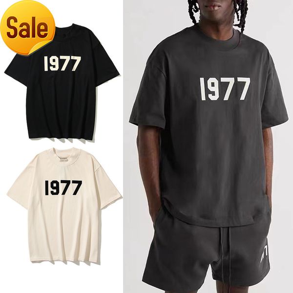 2022 fashion brand design men and women style factory direct sales thread season 8 1977 round neck short sleeve men's t-shirt women, White;black
2022 fashion brand design men and women style factory direct sales thread season 8 1977 round neck short sleeve men's t-shirt women, White;black