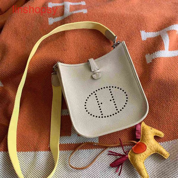 designer herme bags h family womens bag evelyn mini perforated bucket 2022 new messenger texture
designer herme bags h family womens bag evelyn mini perforated bucket 2022 new messenger texture