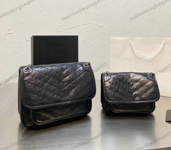 medium niki chain jamie satchel black shoulder bag crinkled calfskin matelasse monograms womens luxurys business flap designer cross body me
medium niki chain jamie satchel black shoulder bag crinkled calfskin matelasse monograms womens luxurys business flap designer cross body me