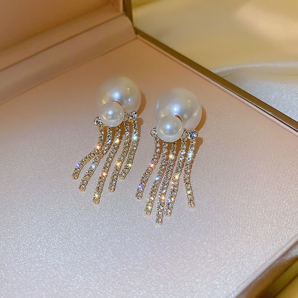 925 silver needle korean dongdaemun new personality one style for dual-wear pearl diamond-studded tassel earrings eardrop earring female, Golden
925 silver needle korean dongdaemun new personality one style for dual-wear pearl diamond-studded tassel earrings eardrop earring female, Golden