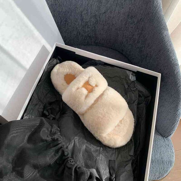 net red fur drag female 2022 new arc de sheep wool 1-piece thickened and increased muffin wear flat slippers outside, Black
net red fur drag female 2022 new arc de sheep wool 1-piece thickened and increased muffin wear flat slippers outside, Black