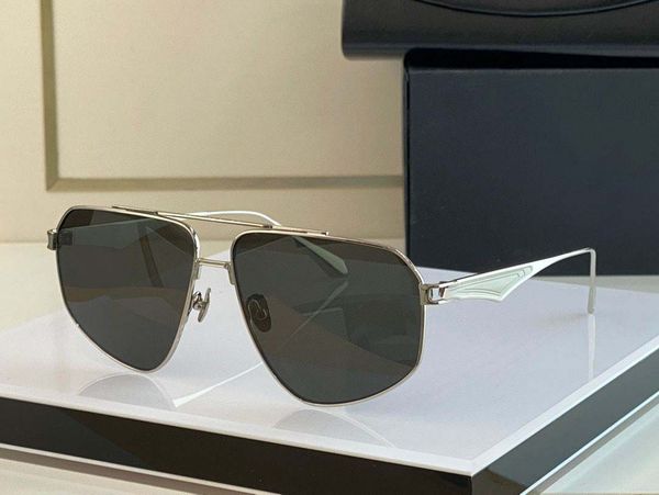 sunglasses for summer the cheif style anti-ultraviolet retro plate square frameless eyeglasses random box, White;black
sunglasses for summer the cheif style anti-ultraviolet retro plate square frameless eyeglasses random box, White;black
