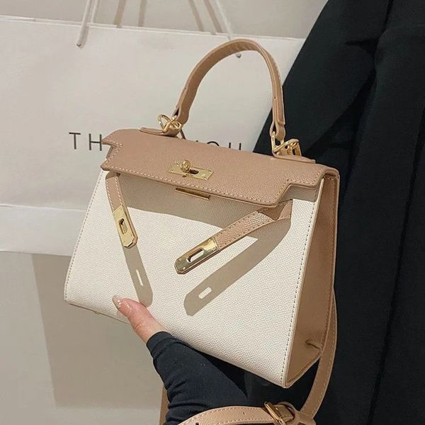 designer net red bag women's high-end fashion 2022 new western style all-match oblique cross bags shoulder handbag student trend
designer net red bag women's high-end fashion 2022 new western style all-match oblique cross bags shoulder handbag student trend