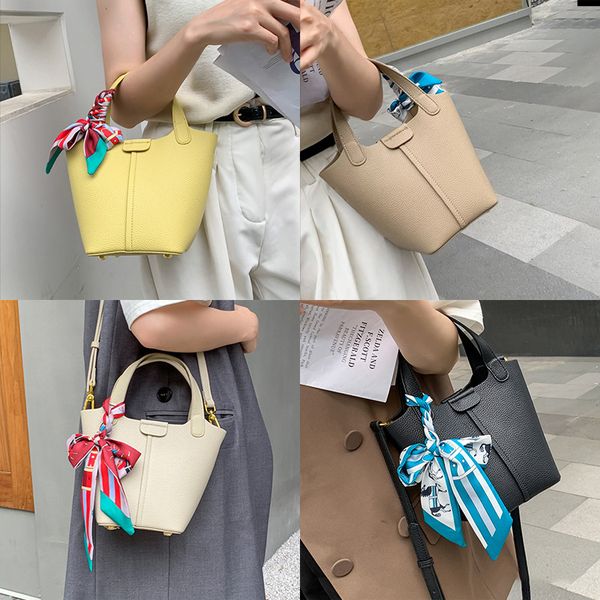 luxury leather womens bag 2022 messenger bag silk scarf vegetable basket bag classic bucket soft leather small handbag
luxury leather womens bag 2022 messenger bag silk scarf vegetable basket bag classic bucket soft leather small handbag