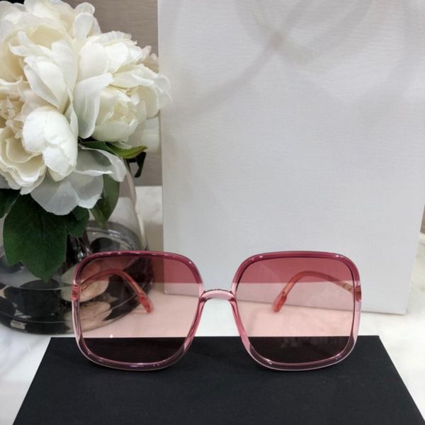 men sunglasses for women latest selling fashion sun glasses mens sunglass gafas de sol glass uv400 lens with case and box sostellaire1, White;black
men sunglasses for women latest selling fashion sun glasses mens sunglass gafas de sol glass uv400 lens with case and box sostellaire1, White;black