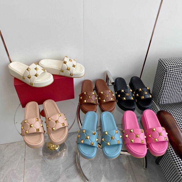women's sandals slippers indoor casual roman stud slide sandal in quilted nappa 65 mm black light ivory summer designer luxury fashion
women's sandals slippers indoor casual roman stud slide sandal in quilted nappa 65 mm black light ivory summer designer luxury fashion