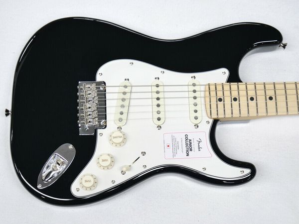 junior st 2022 sn:3835 2.96kg (black) #ggdbp electric guitar
junior st 2022 sn:3835 2.96kg (black) #ggdbp electric guitar