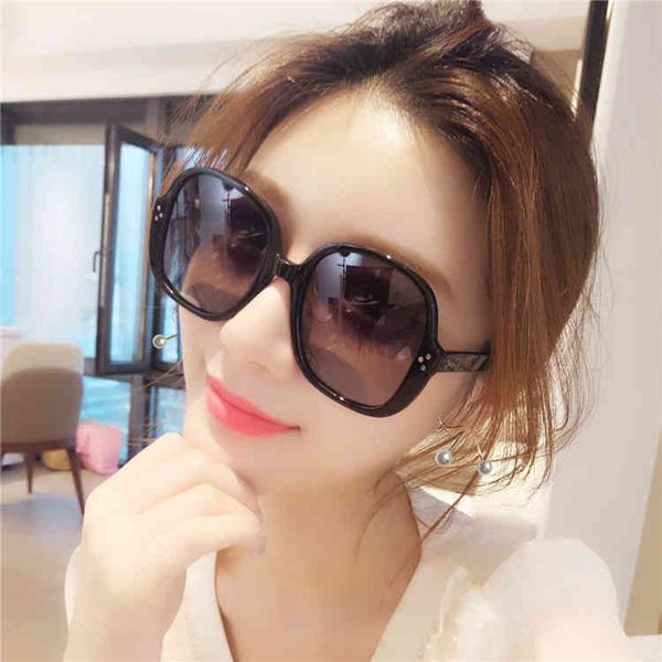 sunglsses 21 fshion show squre rivet str fshion sunglsse, White;black
sunglsses 21 fshion show squre rivet str fshion sunglsse, White;black