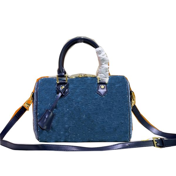 multi pochette large capacity real leather bag 7a quality women luxurys designers bags 2022 handbags purses tote 19 handbag flap zhouzhoubao
multi pochette large capacity real leather bag 7a quality women luxurys designers bags 2022 handbags purses tote 19 handbag flap zhouzhoubao