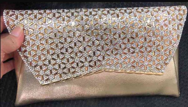 ladies handbag wedding luxury crossbody bags rhinestone envelope bag women gold silver evening party clutch and purse female g220422
ladies handbag wedding luxury crossbody bags rhinestone envelope bag women gold silver evening party clutch and purse female g220422