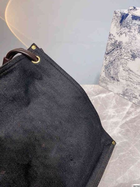 bags design shoulder tote big capacity lady black handbag leather designer reusable shopper crossbody female purses 220325
bags design shoulder tote big capacity lady black handbag leather designer reusable shopper crossbody female purses 220325