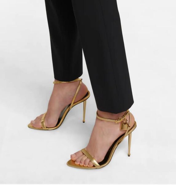 tom-fords-heels woman sandal pop queen heels tom-heel padlock sandals high-heeled luxury designer high heeled naked pumps gold nappa genuine, Black
tom-fords-heels woman sandal pop queen heels tom-heel padlock sandals high-heeled luxury designer high heeled naked pumps gold nappa genuine, Black