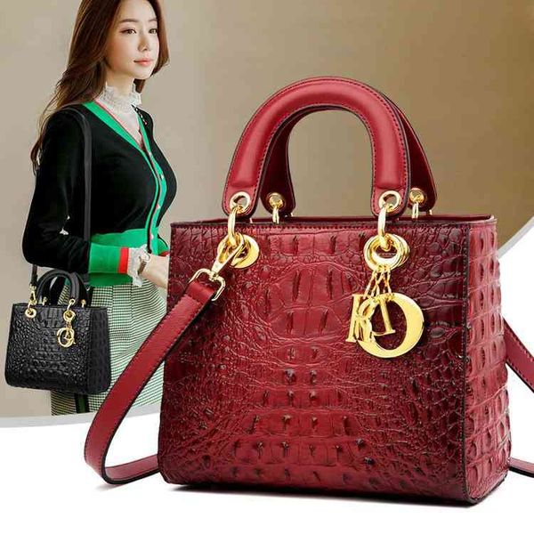 fashion princs diana women's bag single shoulder bag msenger carrying temperament atmospheric foreign style crocodile crocodile
fashion princs diana women's bag single shoulder bag msenger carrying temperament atmospheric foreign style crocodile crocodile
