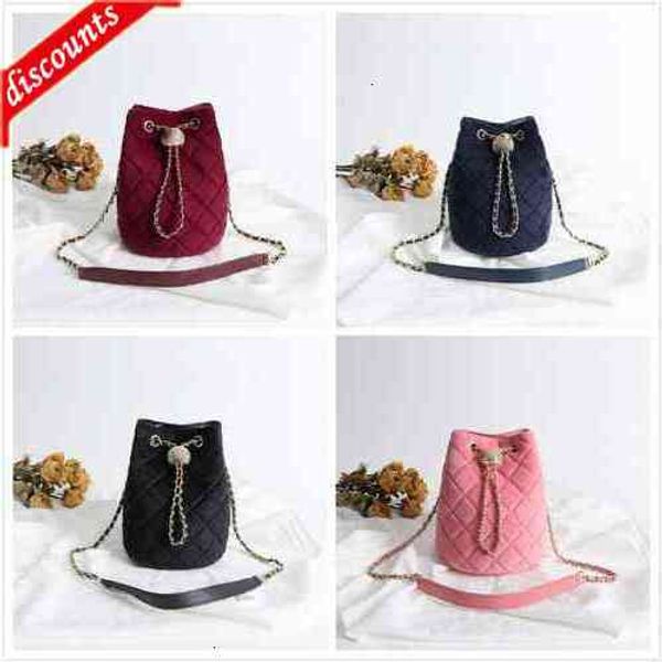 design luxury brand cc bags 29100 woman's letter plaid shoulder chain lambskin hand velvet bucket vintage messenger bag real leather le, Black;red
design luxury brand cc bags 29100 woman's letter plaid shoulder chain lambskin hand velvet bucket vintage messenger bag real leather le, Black;red