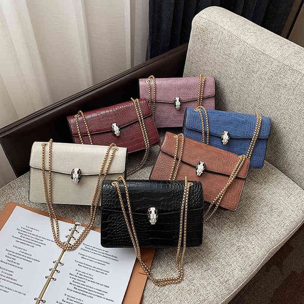 designer handbags crocodile pattern women's bag 2022 new trend fashion small square single shoulder slung chain s
designer handbags crocodile pattern women's bag 2022 new trend fashion small square single shoulder slung chain s