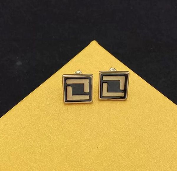 black enamel stud earrings designer letter luxury womens earrings fashion minimalism earring gold wedding earring linkb, Golden;silver
black enamel stud earrings designer letter luxury womens earrings fashion minimalism earring gold wedding earring linkb, Golden;silver