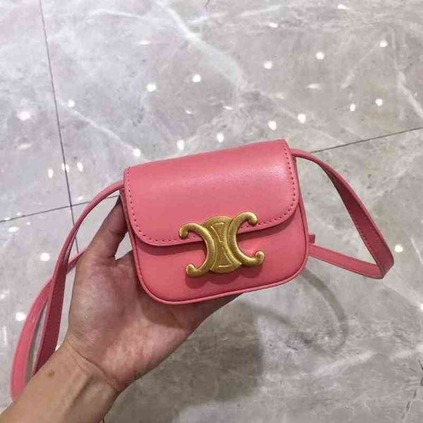 luxury shoulder s designer letter mini women's small pu leather crossbody bag female purses wholesale
luxury shoulder s designer letter mini women's small pu leather crossbody bag female purses wholesale