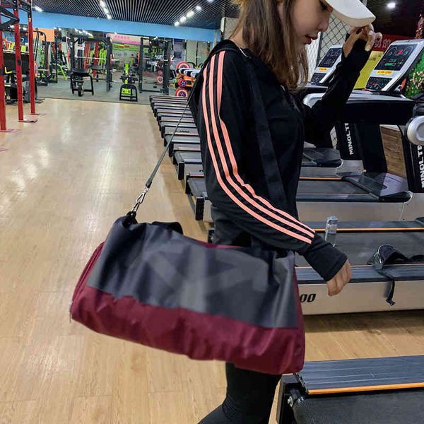 sports fitness bag men's travel bags women's hand-held large capacity dry and wet separation training backpack travel line lee han
sports fitness bag men's travel bags women's hand-held large capacity dry and wet separation training backpack travel line lee han
