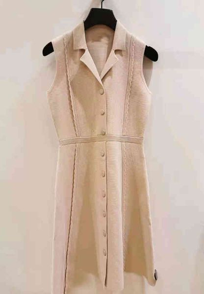 casual dresses spring and summer lady sleeveless slim waist wave knit dress, Black;gray
casual dresses spring and summer lady sleeveless slim waist wave knit dress, Black;gray