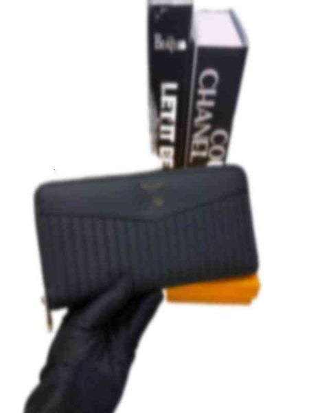 louiseity 1 viutonity bags real luxury clutch zippy brand zipper wallet pochette voyage men brazza vertical women's purse n ssbpo, Red;black
louiseity 1 viutonity bags real luxury clutch zippy brand zipper wallet pochette voyage men brazza vertical women's purse n ssbpo, Red;black