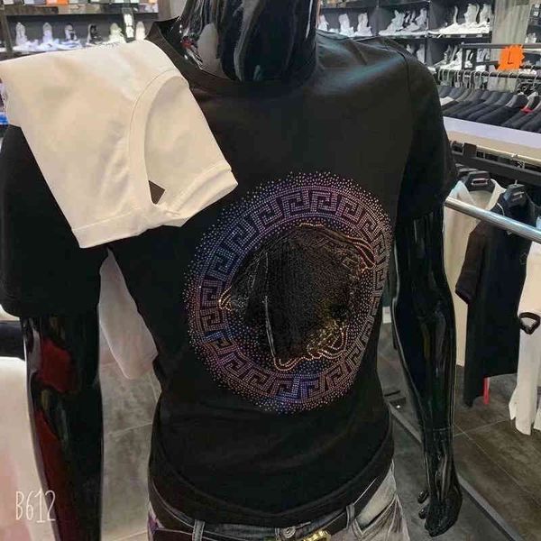 summer new designer medusa drill cotton short sleeve t-shirt men's large round neck half fashion brand bottoming shirt, White;black
summer new designer medusa drill cotton short sleeve t-shirt men's large round neck half fashion brand bottoming shirt, White;black