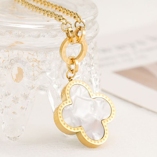 titanium steel four leaf pendant necklace double side flower clover jewelry for women gift, Silver
titanium steel four leaf pendant necklace double side flower clover jewelry for women gift, Silver