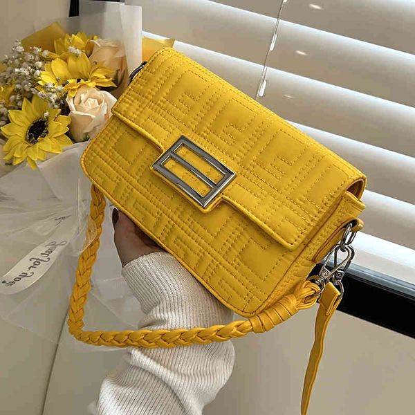fashion trend new ladies luxury brand designer bag wholesale high sense armpit versatile small square women's summer 2022 style
fashion trend new ladies luxury brand designer bag wholesale high sense armpit versatile small square women's summer 2022 style