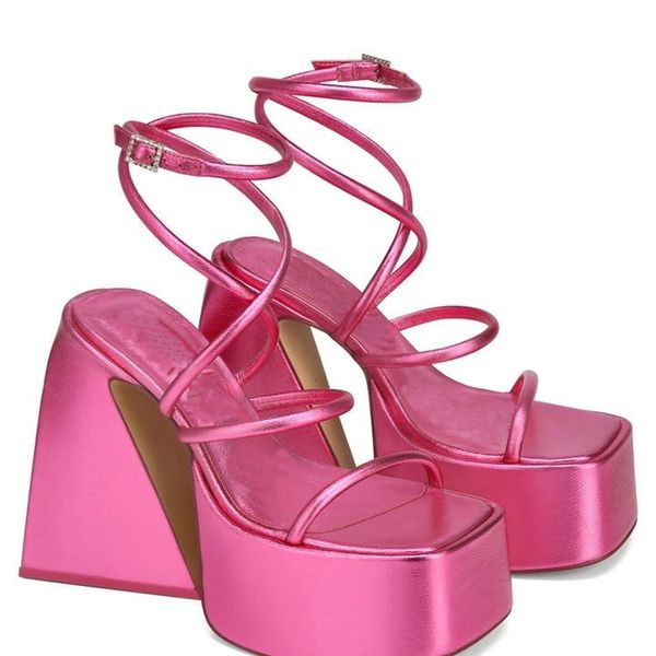 sandals summer high heel waterproof platform square head hollow sandals women's large size tower buckle fashion thick heel sandals 0u9q, Black
sandals summer high heel waterproof platform square head hollow sandals women's large size tower buckle fashion thick heel sandals 0u9q, Black