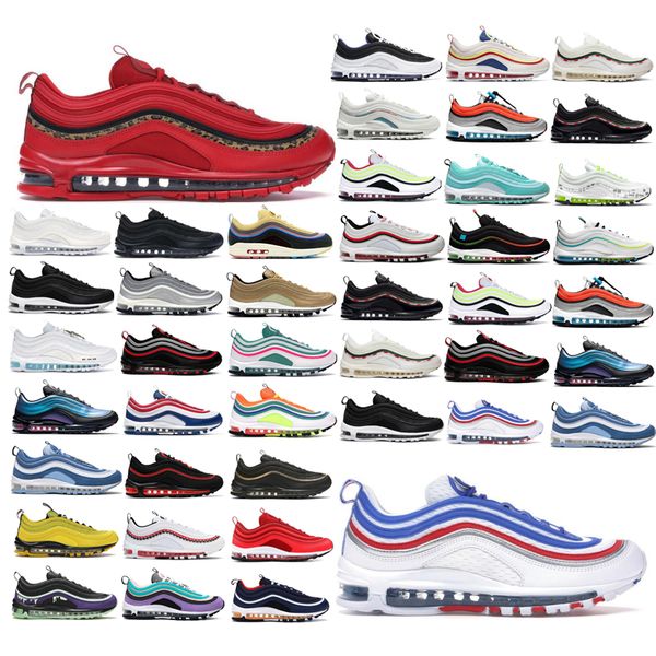 2022 mens running shoes triple black white 97s silver metallic gold bred game royal 97 men women sports sneakers size 35-46
2022 mens running shoes triple black white 97s silver metallic gold bred game royal 97 men women sports sneakers size 35-46