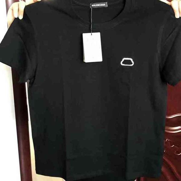 paris designer luxury spring and summer chest small cotton short sleeve t-shirt men and women lovers loose large student oversize 222ss, White;black
paris designer luxury spring and summer chest small cotton short sleeve t-shirt men and women lovers loose large student oversize 222ss, White;black