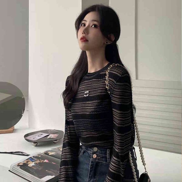 women's knits & tees summer 22 small fragrance thin style perspective leisure cool mulberry silk knitted long sleeved sweater female h3, White
women's knits & tees summer 22 small fragrance thin style perspective leisure cool mulberry silk knitted long sleeved sweater female h3, White