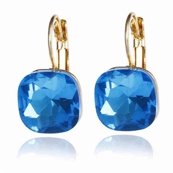 tiktok red european and charm american dangle personalized hollow out female earrings fashion high-grade elegant temperament geometric earri, Golden
tiktok red european and charm american dangle personalized hollow out female earrings fashion high-grade elegant temperament geometric earri, Golden