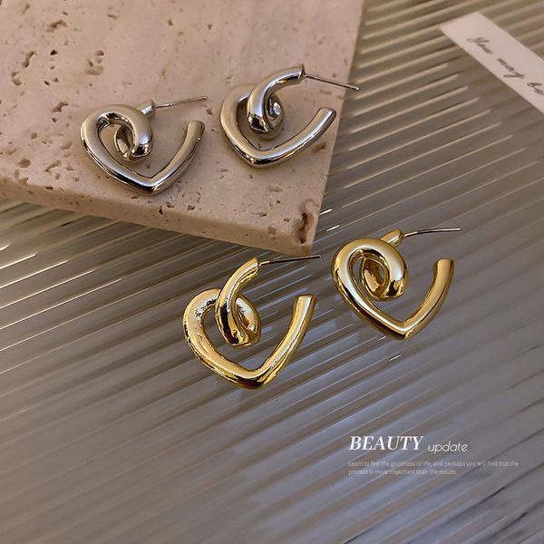 925 silver needle metal cold style love heart earrings korean ins niche temperament stud earrings personalized high-grade eardrop for women, Golden
925 silver needle metal cold style love heart earrings korean ins niche temperament stud earrings personalized high-grade eardrop for women, Golden