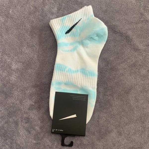 2022 new tie dye socks men and women short and medium tide socks color sports cotton sock 3b, Black
2022 new tie dye socks men and women short and medium tide socks color sports cotton sock 3b, Black